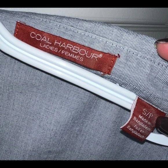 Long sleeve button down - Picture 3 of 3